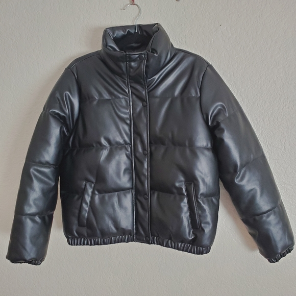 Final sale! Faux Vegan Leather Puffer Jacket - Picture 5 of 11
